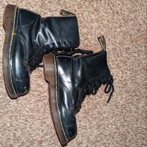 Steel toe Dr martens